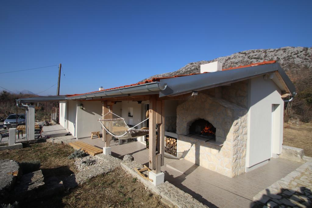 Oak House Villa Zadvarje Exterior foto