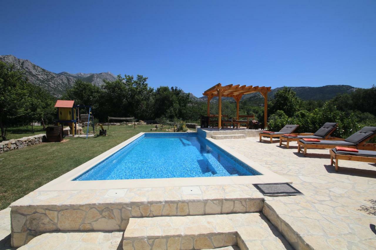 Oak House Villa Zadvarje Exterior foto
