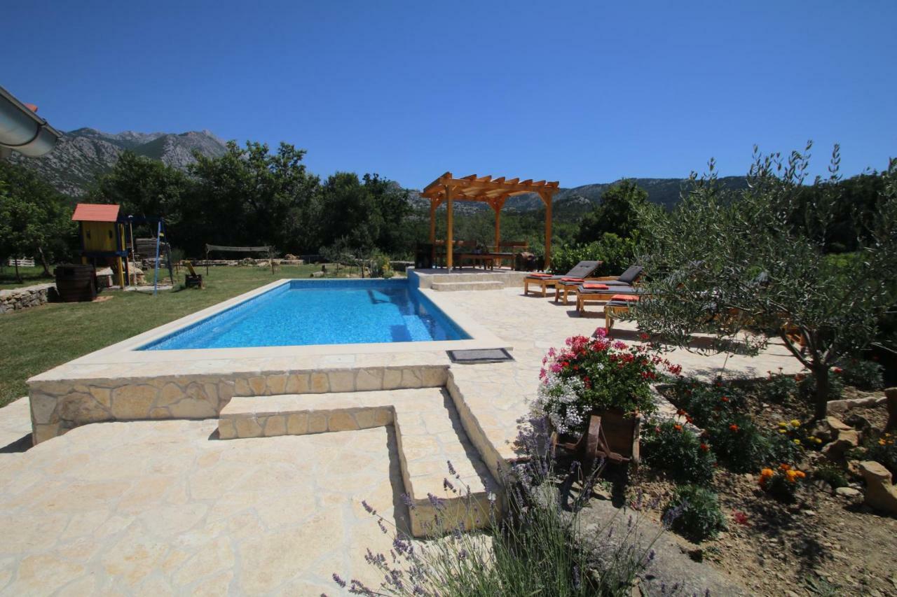 Oak House Villa Zadvarje Exterior foto