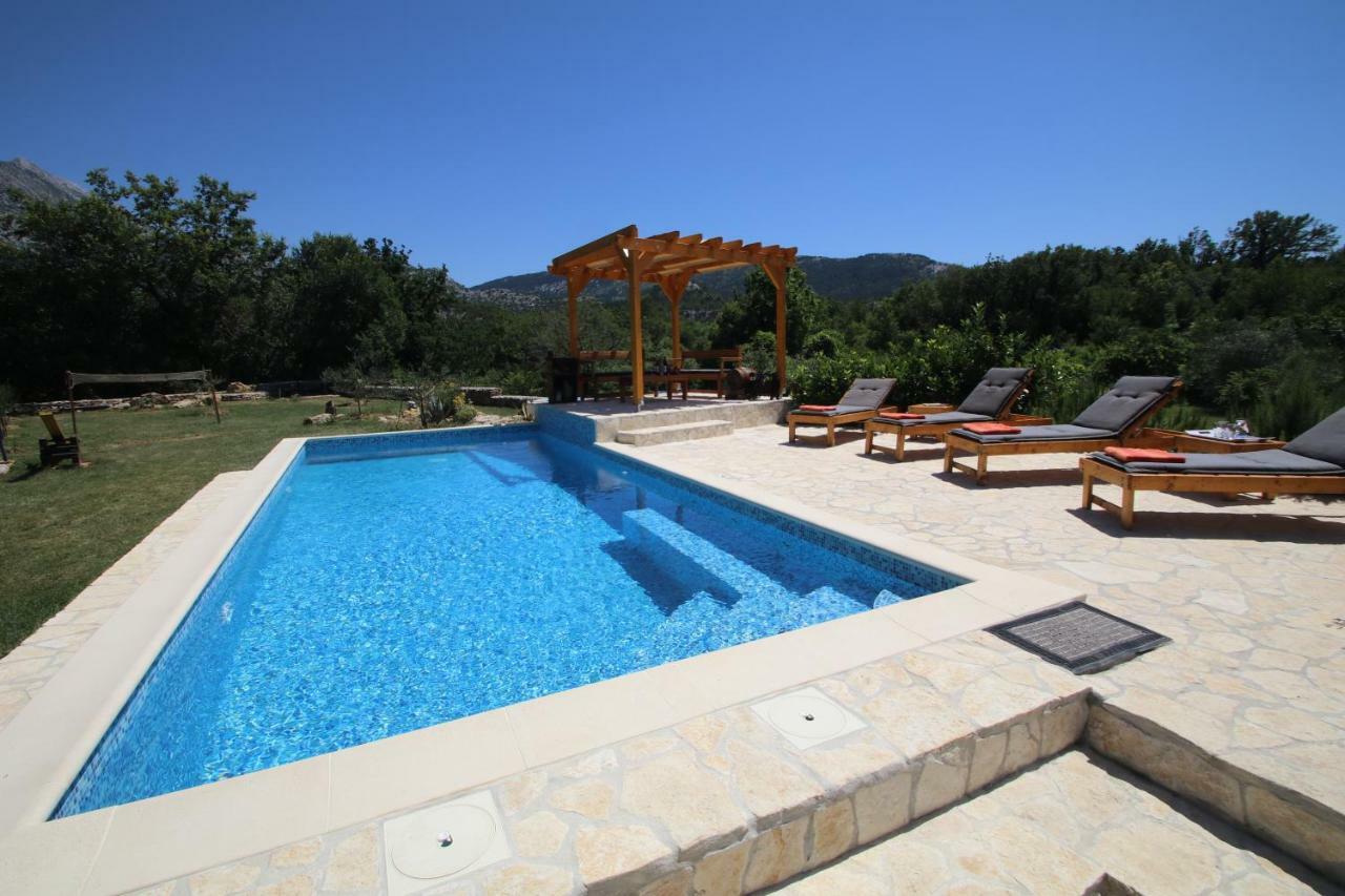 Oak House Villa Zadvarje Exterior foto