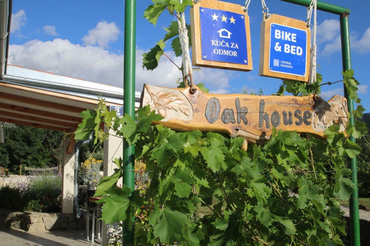 Oak House Villa Zadvarje Exterior foto