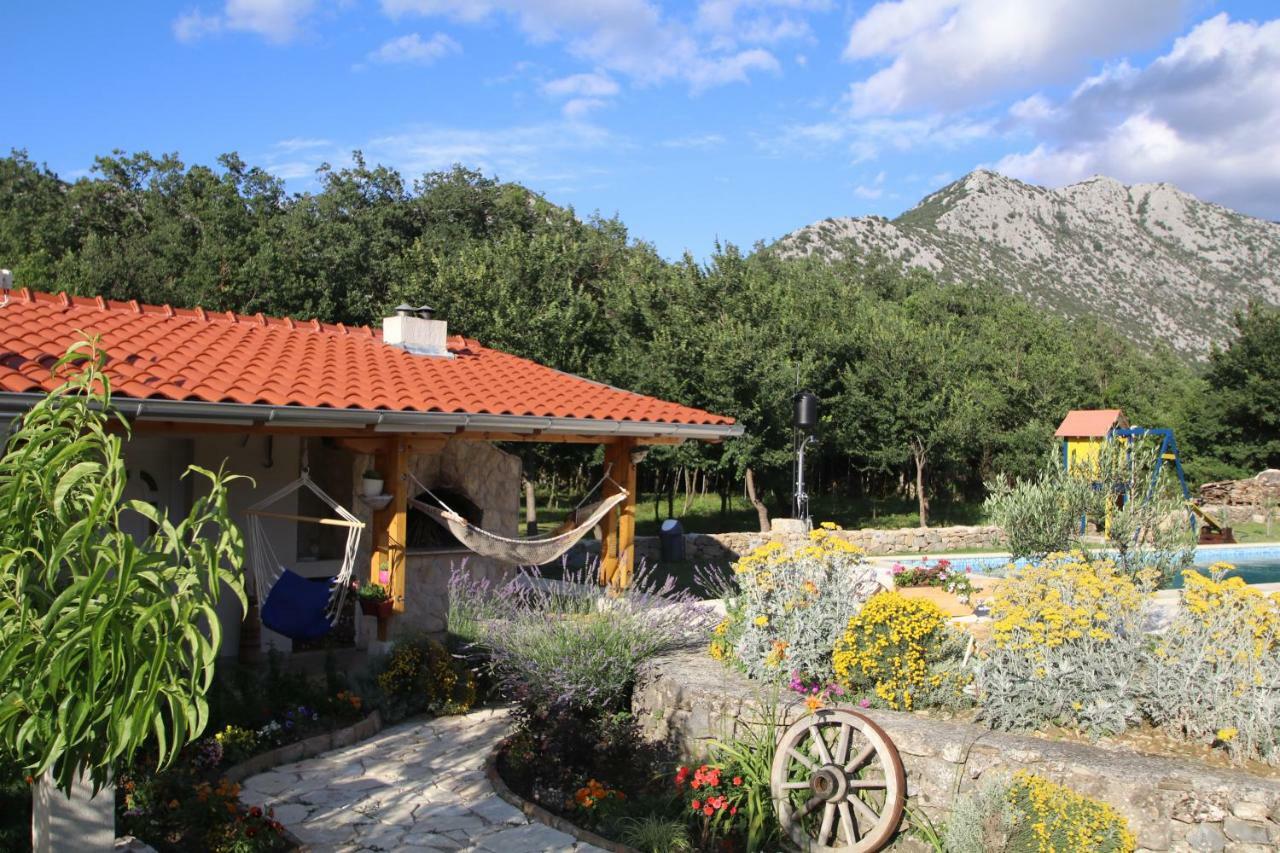 Oak House Villa Zadvarje Exterior foto